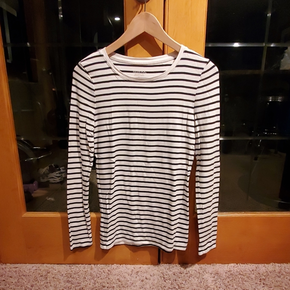 Striped long sleeve tshirt